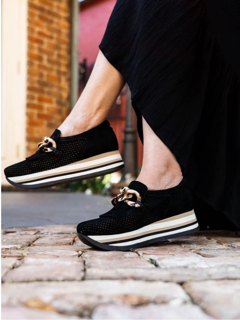 Softwaves Cadie tassel platform suede loafers in black Size EU 36